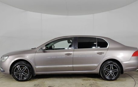 Skoda Superb III рестайлинг, 2013 год, 780 000 рублей, 4 фотография