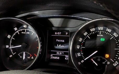 Skoda Superb III рестайлинг, 2013 год, 780 000 рублей, 14 фотография
