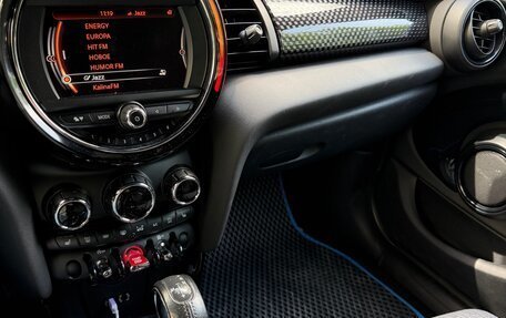 MINI Hatch, 2016 год, 1 900 000 рублей, 1 фотография