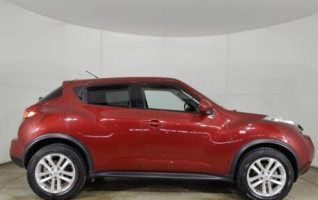 Nissan Juke II, 2011 год, 870 000 рублей, 8 фотография