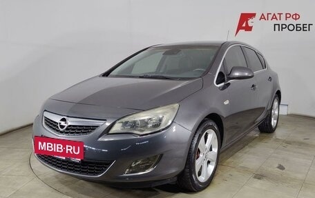 Opel Astra J, 2011 год, 821 000 рублей, 3 фотография