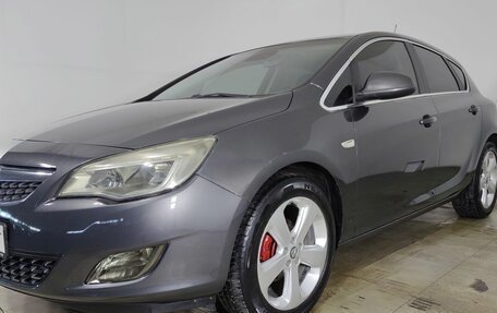 Opel Astra J, 2011 год, 821 000 рублей, 24 фотография