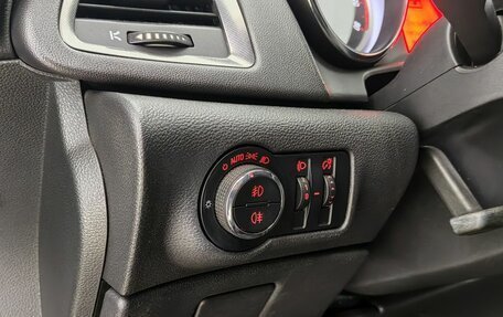 Opel Astra J, 2011 год, 821 000 рублей, 19 фотография