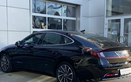 Hyundai Sonata VIII, 2021 год, 2 490 000 рублей, 5 фотография