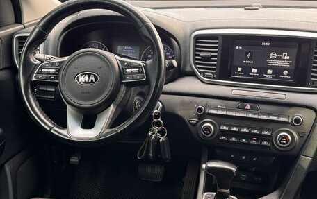 KIA Sportage IV рестайлинг, 2019 год, 1 820 000 рублей, 12 фотография