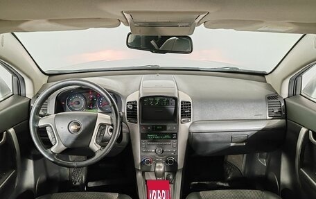 Chevrolet Captiva I, 2011 год, 910 000 рублей, 10 фотография
