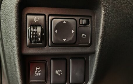 Nissan Juke II, 2013 год, 890 000 рублей, 18 фотография