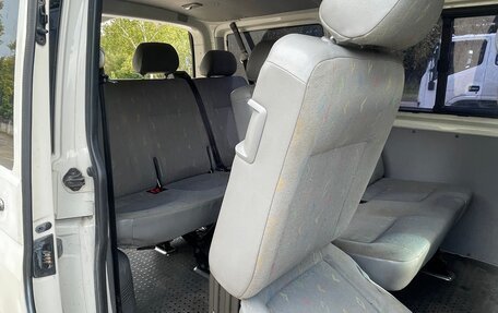Volkswagen Transporter T5 рестайлинг, 2005 год, 1 000 000 рублей, 8 фотография