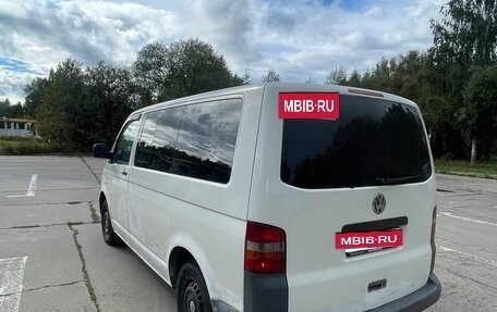 Volkswagen Transporter T5 рестайлинг, 2005 год, 1 000 000 рублей, 6 фотография
