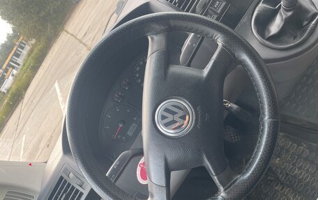 Volkswagen Transporter T5 рестайлинг, 2005 год, 1 000 000 рублей, 17 фотография