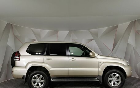 Toyota Land Cruiser Prado 120 рестайлинг, 2007 год, 1 995 000 рублей, 6 фотография