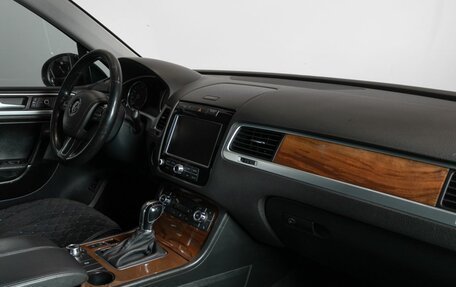 Volkswagen Touareg III, 2010 год, 1 650 000 рублей, 7 фотография