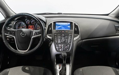 Opel Astra J, 2011 год, 810 000 рублей, 6 фотография