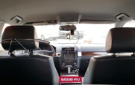 Volkswagen Touareg III, 2010 год, 1 950 000 рублей, 16 фотография
