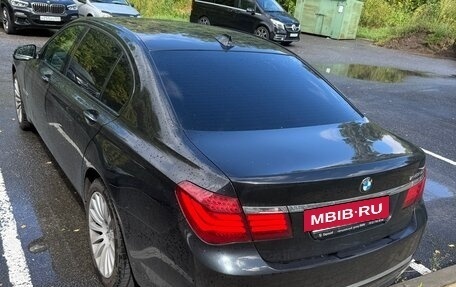 BMW 7 серия, 2012 год, 1 700 000 рублей, 2 фотография