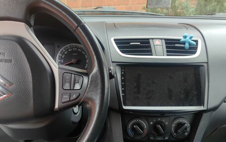 Suzuki Swift IV, 2013 год, 700 000 рублей, 7 фотография