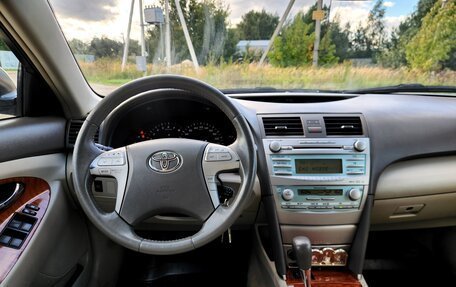 Toyota Camry, 2008 год, 890 000 рублей, 13 фотография