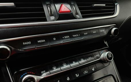 Hyundai Grandeur, 2018 год, 1 614 900 рублей, 15 фотография