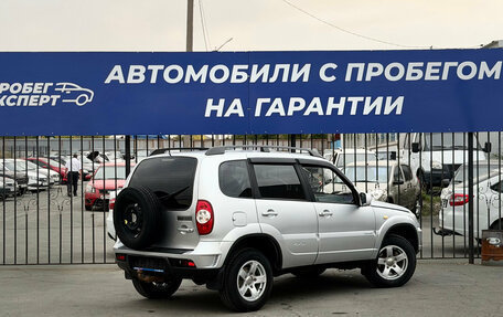 Chevrolet Niva I рестайлинг, 2010 год, 399 000 рублей, 6 фотография