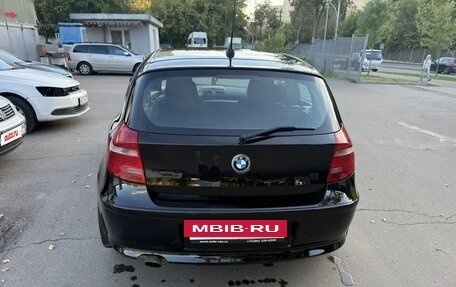 BMW 1 серия, 2011 год, 720 000 рублей, 3 фотография