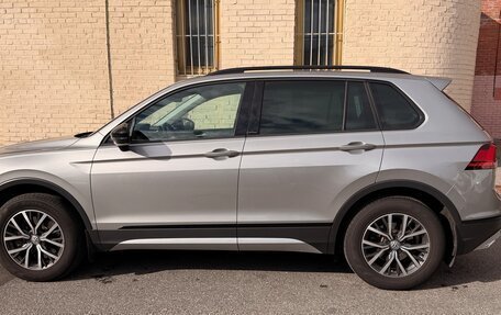 Volkswagen Tiguan II, 2018 год, 2 490 000 рублей, 2 фотография