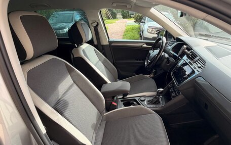 Volkswagen Tiguan II, 2018 год, 2 490 000 рублей, 12 фотография