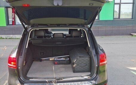 Volkswagen Touareg III, 2013 год, 2 850 000 рублей, 5 фотография