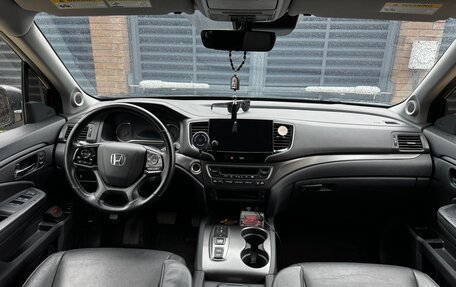 Honda Pilot III рестайлинг, 2021 год, 5 500 000 рублей, 10 фотография