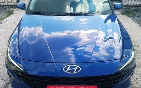 Hyundai Elantra, 2020 год, 1 950 000 рублей, 12 фотография