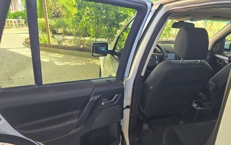 Land Rover Freelander II рестайлинг 2, 2012 год, 2 100 000 рублей, 15 фотография