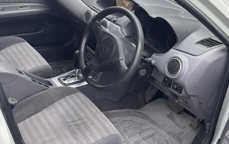 Nissan Avenir II, 2001 год, 325 000 рублей, 6 фотография