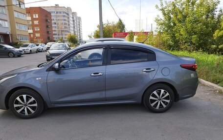 KIA Rio IV, 2017 год, 1 350 000 рублей, 3 фотография
