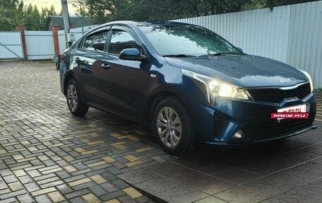KIA Rio IV, 2021 год, 1 750 000 рублей, 11 фотография