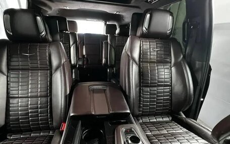 Cadillac Escalade V, 2022 год, 7 650 000 рублей, 4 фотография