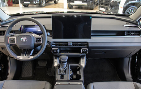 Toyota RAV4, 2026 год, 4 490 000 рублей, 10 фотография
