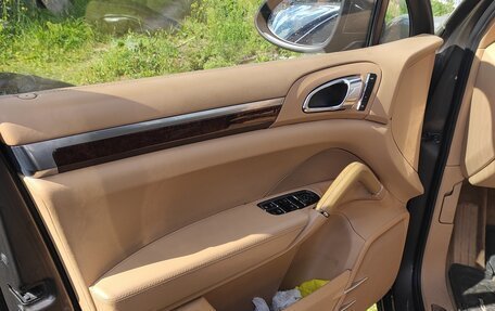 Porsche Cayenne III, 2010 год, 1 800 000 рублей, 11 фотография