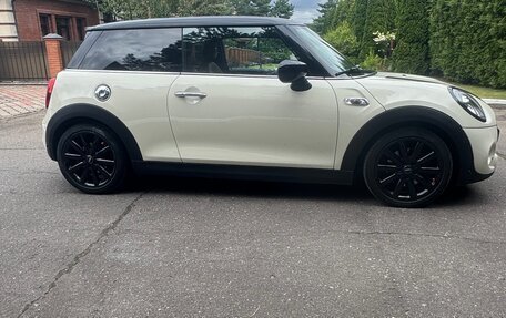 MINI Hatch, 2020 год, 2 900 000 рублей, 17 фотография