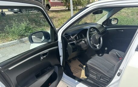 Suzuki Swift IV, 2013 год, 910 000 рублей, 13 фотография