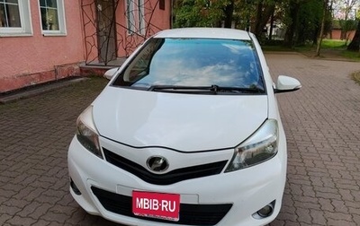 Toyota Vitz, 2011 год, 350 000 рублей, 1 фотография