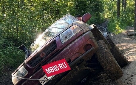 Suzuki Grand Vitara, 1999 год, 299 999 рублей, 1 фотография
