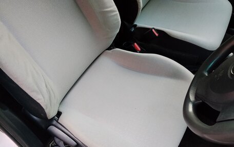 Toyota Vitz, 2011 год, 350 000 рублей, 14 фотография