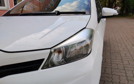 Toyota Vitz, 2011 год, 350 000 рублей, 10 фотография
