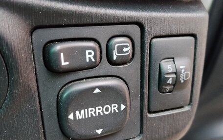 Toyota Vitz, 2011 год, 350 000 рублей, 22 фотография