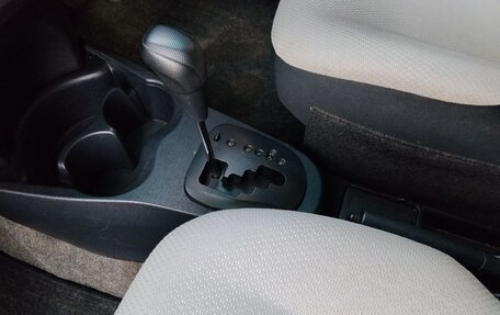 Toyota Vitz, 2011 год, 350 000 рублей, 20 фотография
