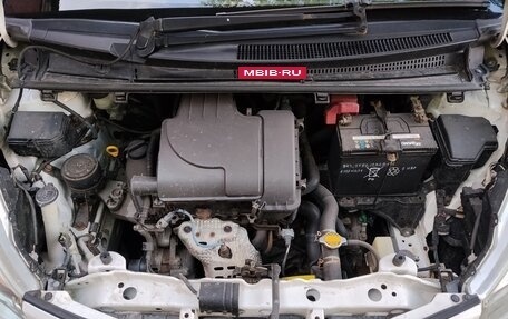 Toyota Vitz, 2011 год, 350 000 рублей, 23 фотография
