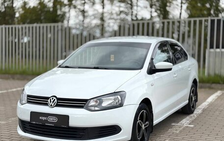 Volkswagen Polo VI (EU Market), 2014 год, 758 000 рублей, 3 фотография