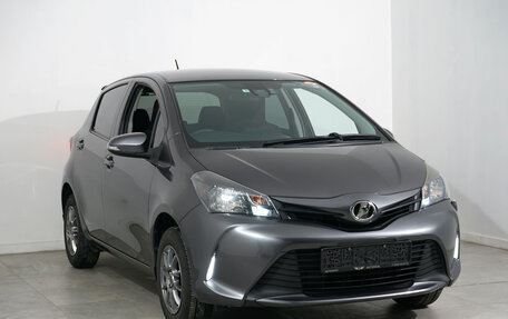 Toyota Vitz, 2016 год, 859 000 рублей, 4 фотография