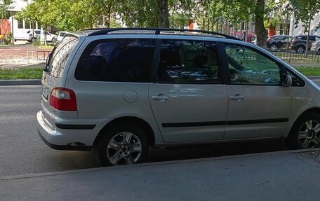 Ford Galaxy II, 2004 год, 210 000 рублей, 2 фотография