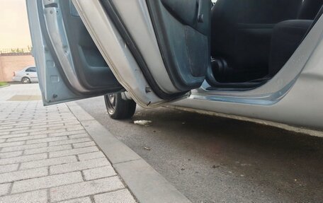 Toyota Corolla, 2006 год, 510 000 рублей, 10 фотография