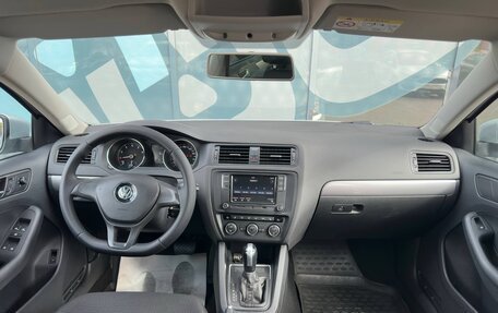 Volkswagen Jetta VI, 2015 год, 1 377 000 рублей, 2 фотография